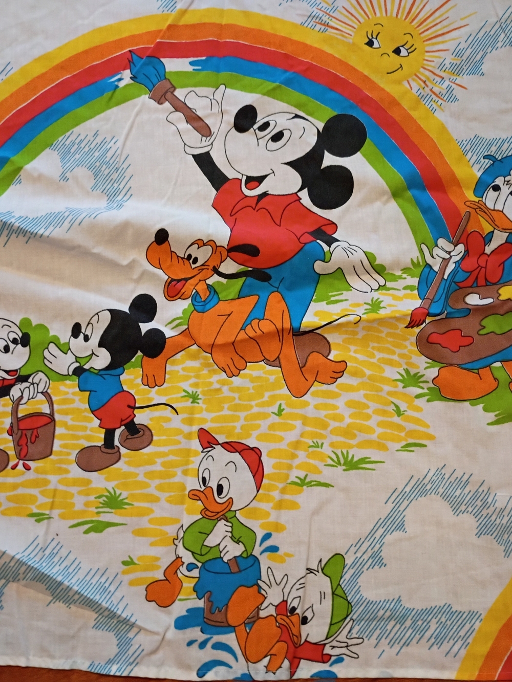 VTG 80s Disney Mickey Mouse & Friends Rainbow Painting Twin Flat Sheet USA